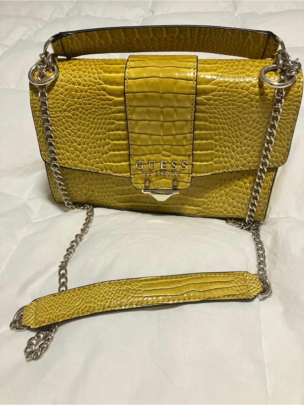 GUESS Cleo Yellow Croc-Embossed Chain Bag